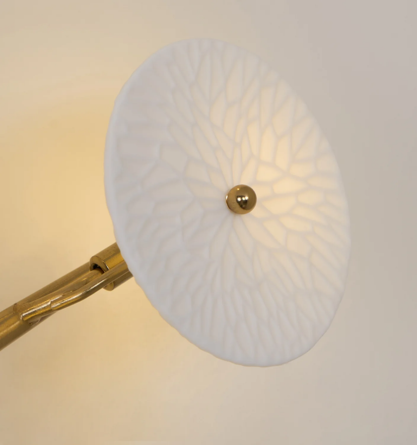 Lotus Petal Wall Lamp - Yiarolight
