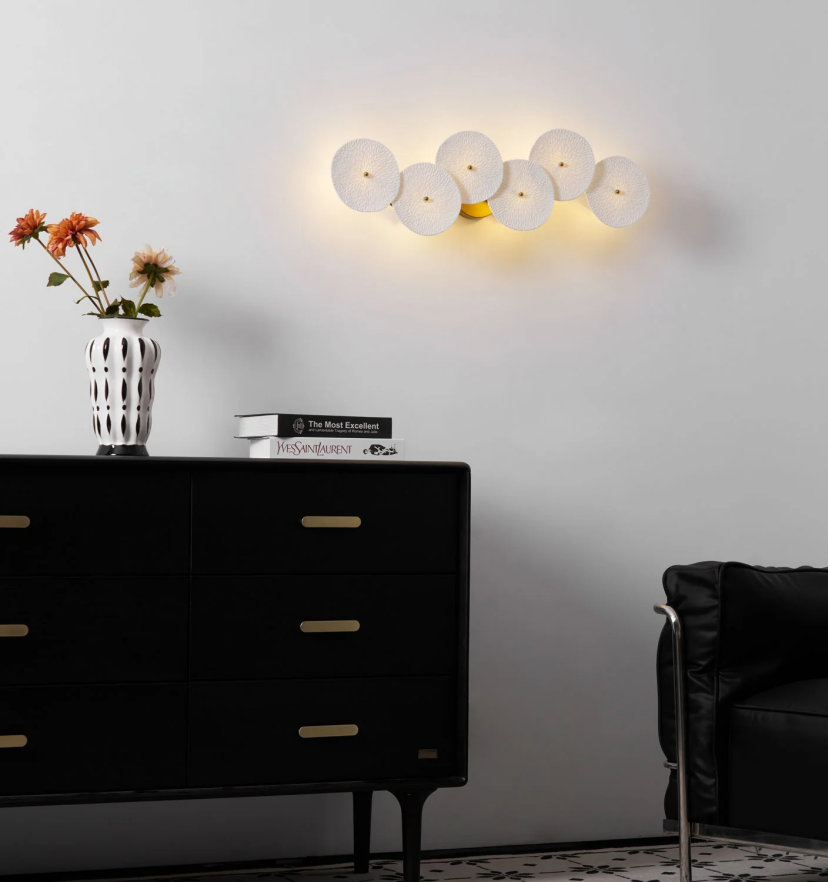 Lotus Petal Wall Lamp - Yiarolight