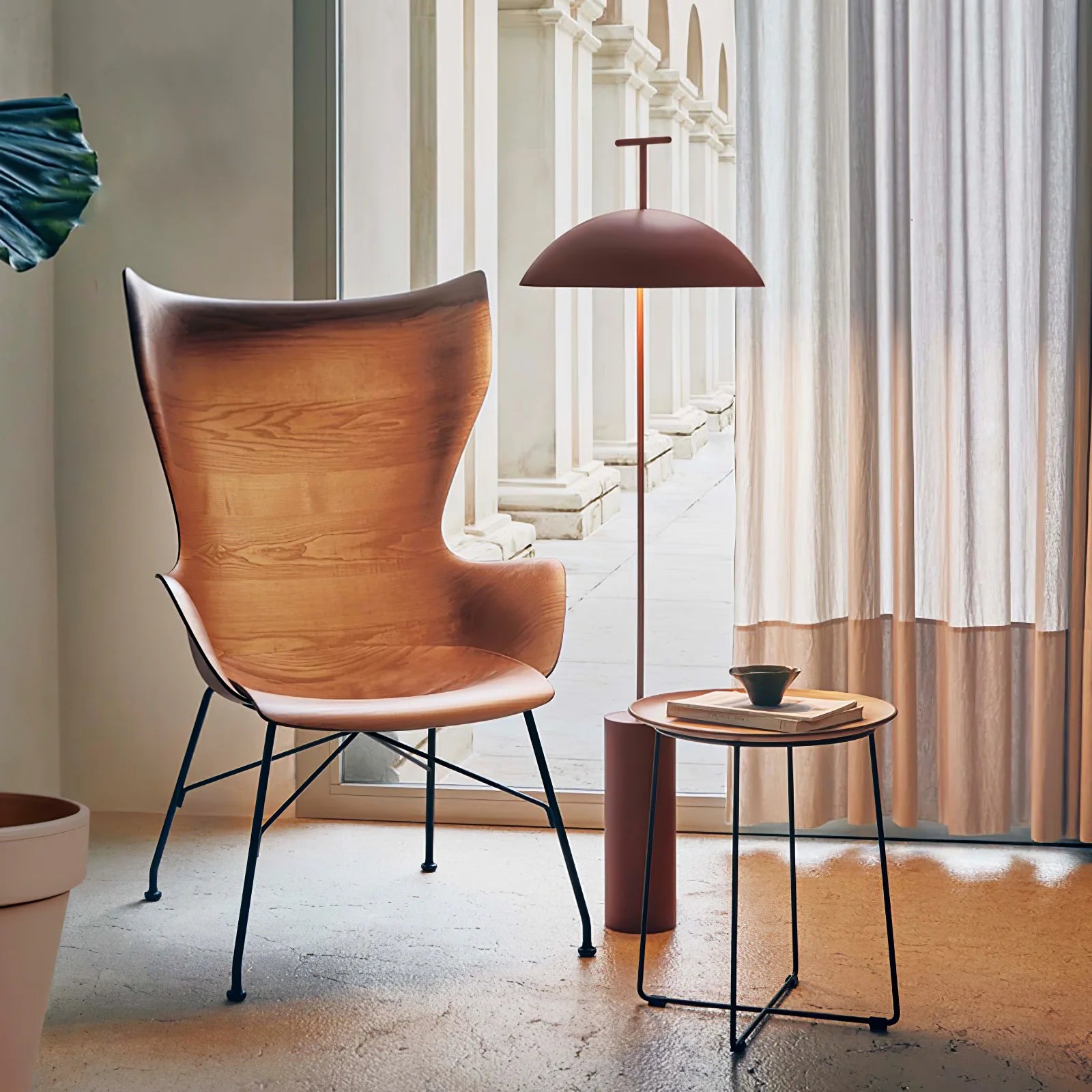 Monolith Dome Floor Lamp - Yiarolight