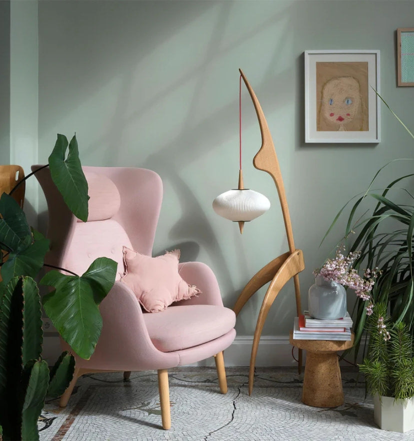 Mantis Wood Floor Lamp - Yiarolight