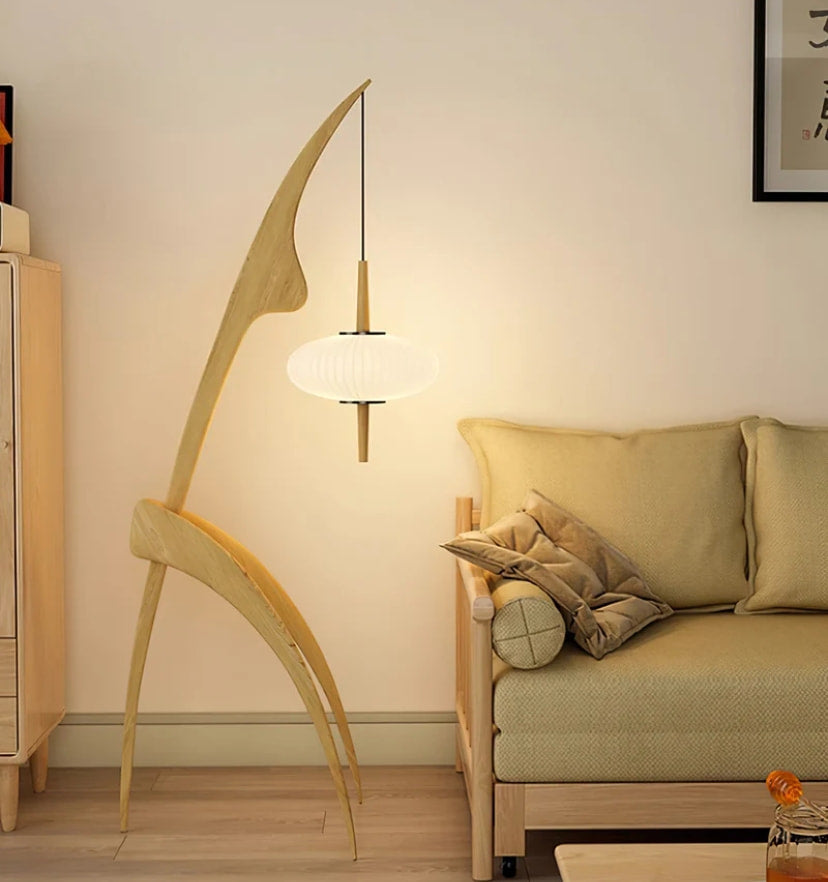 Mantis Wood Floor Lamp - Yiarolight