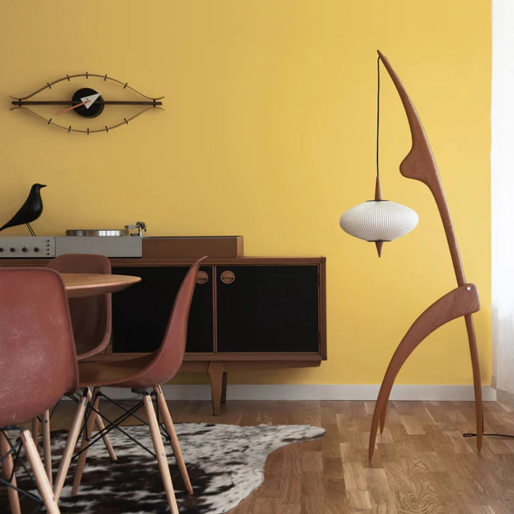 Mantis Wood Floor Lamp - Yiarolight