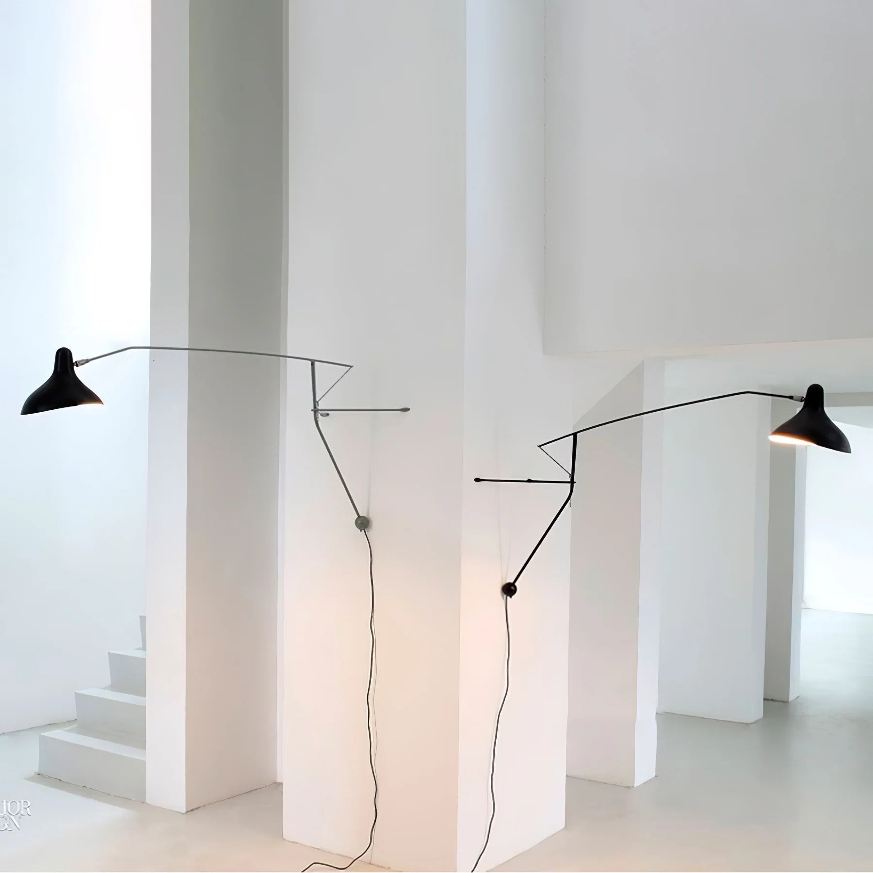 Mantis Arm Wall Lamp - Yiarolight