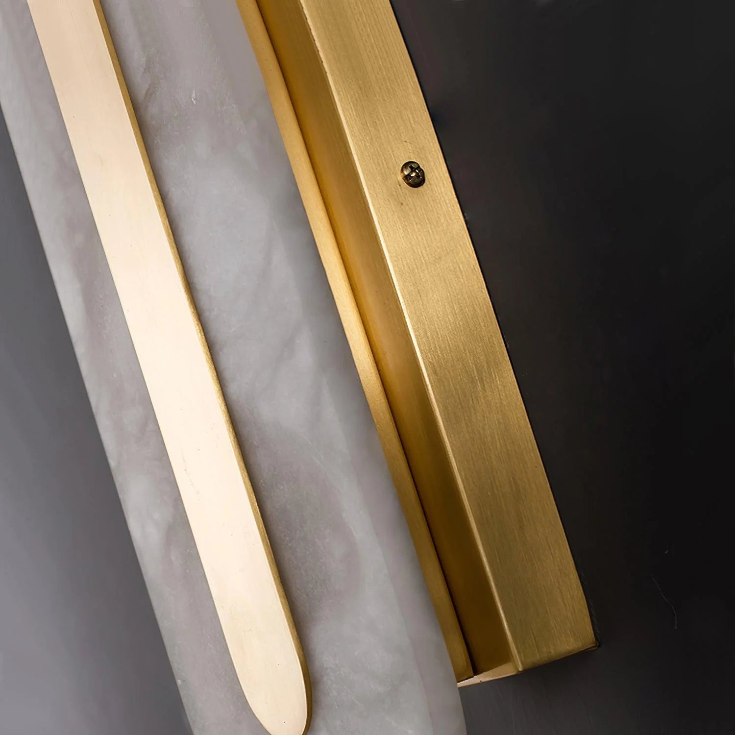 Alabaster Rounded Wall Light - Yiarolight