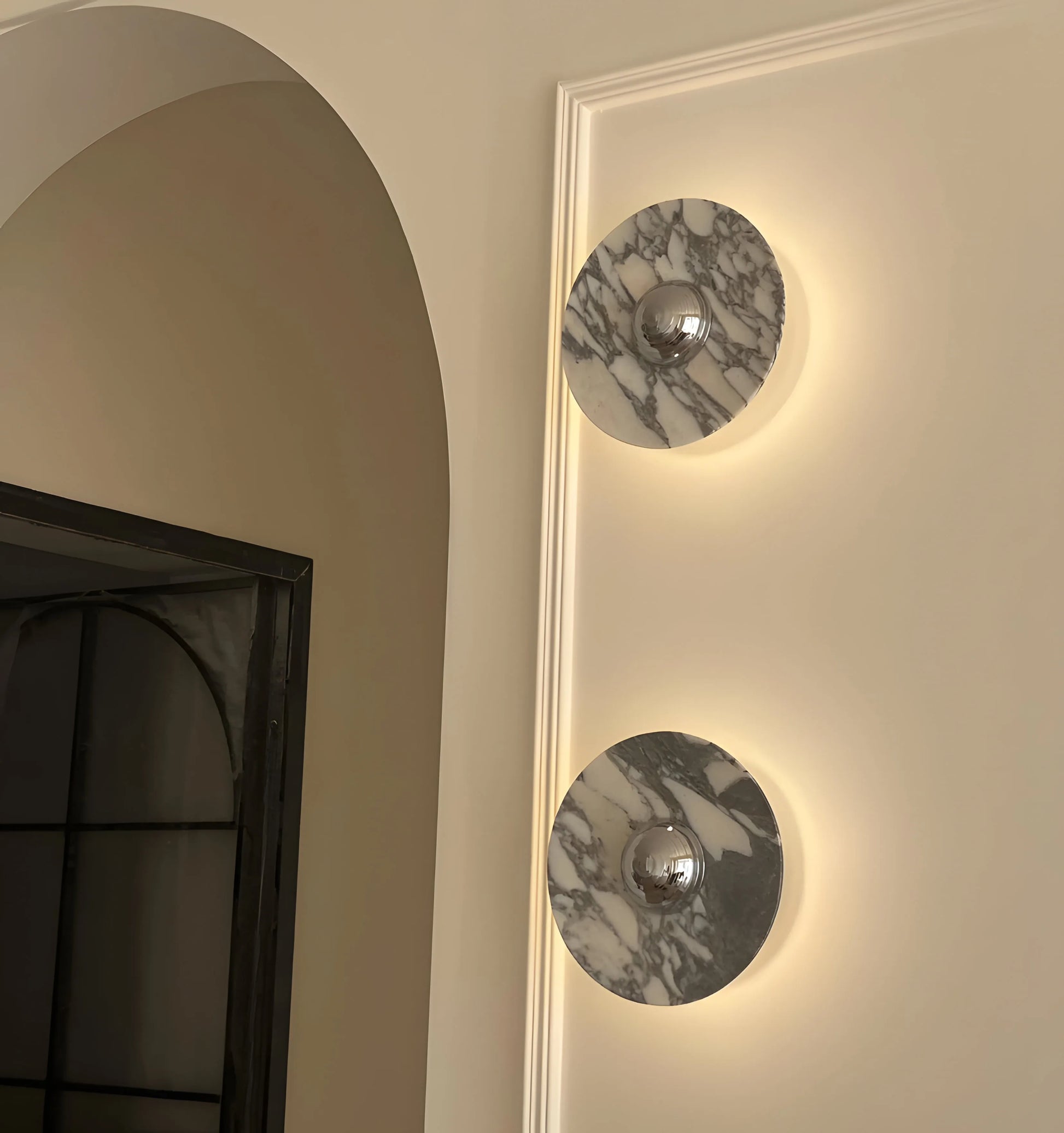 Messier Marble Rechargeable Wall Lamp - Yiarolight