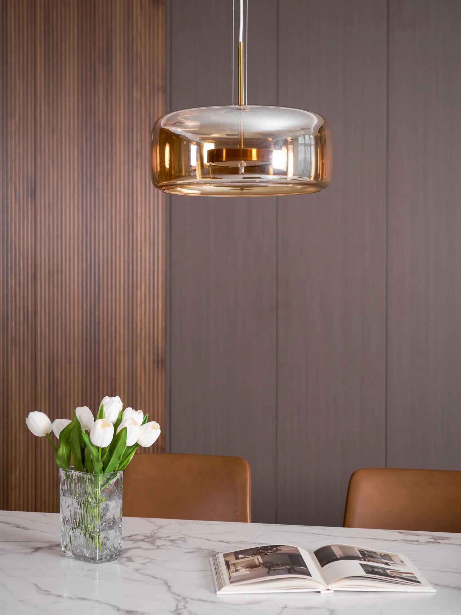 Metro Sphere Glass Pendant Lamp - Yiarolight