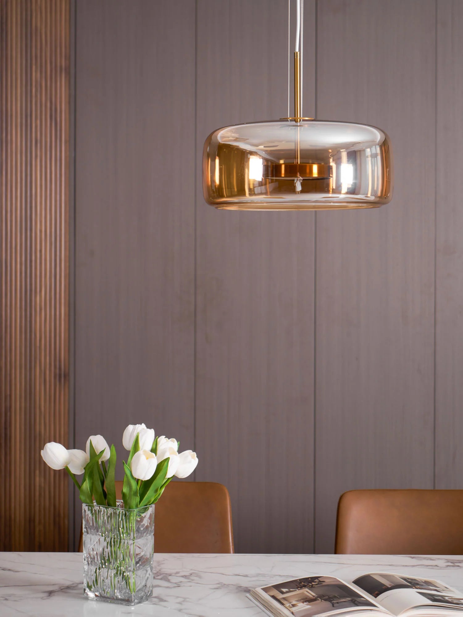 Metro Sphere Glass Pendant Lamp - Yiarolight