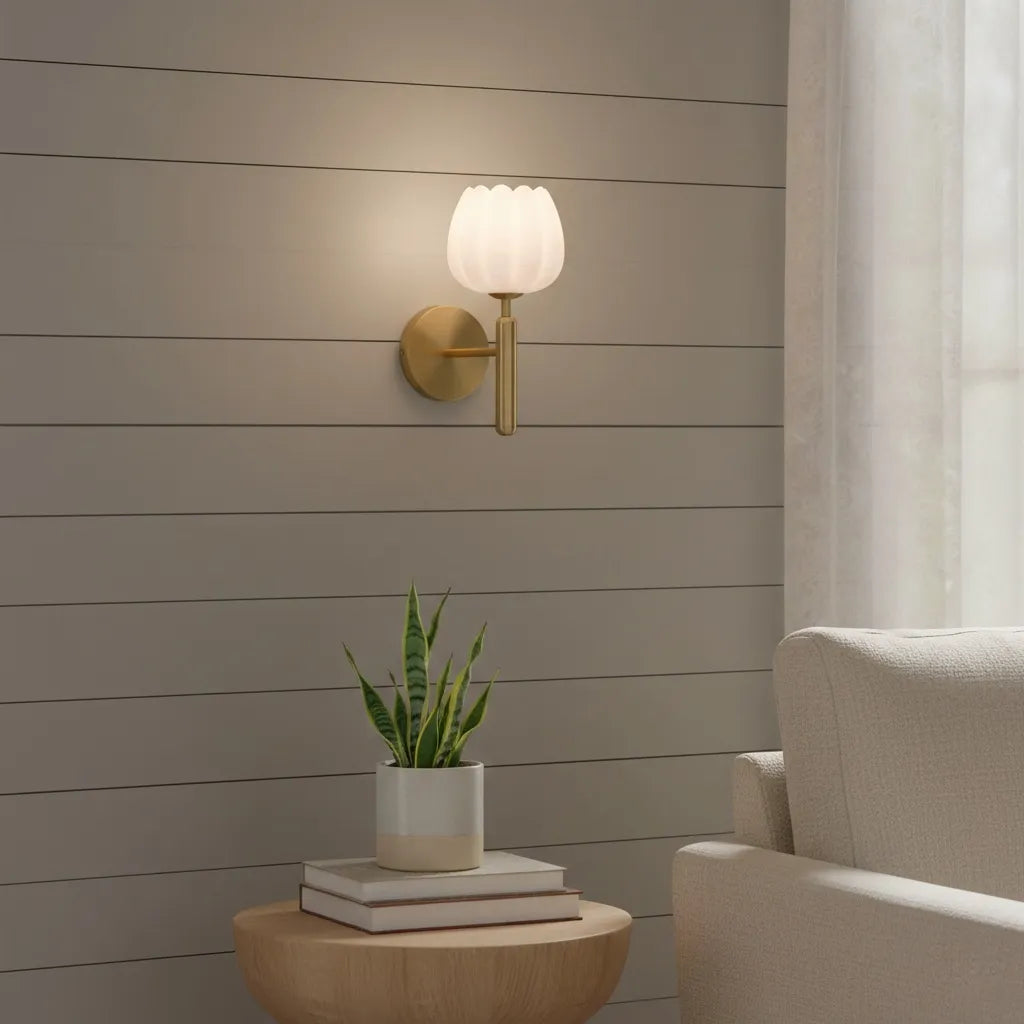 Mian Alabaster Wall Lamp