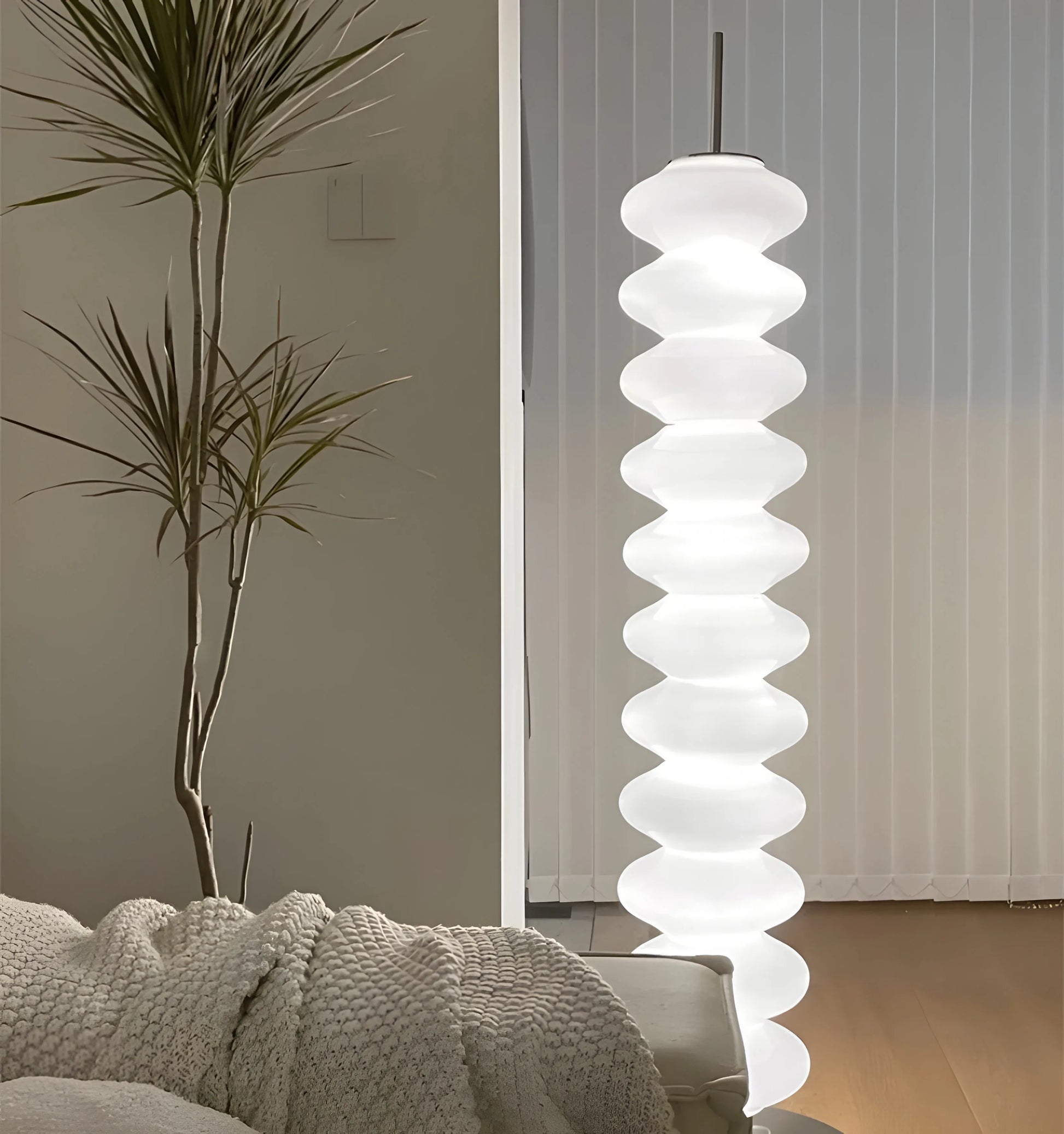 Milano Floor Lamp - Yiarolight
