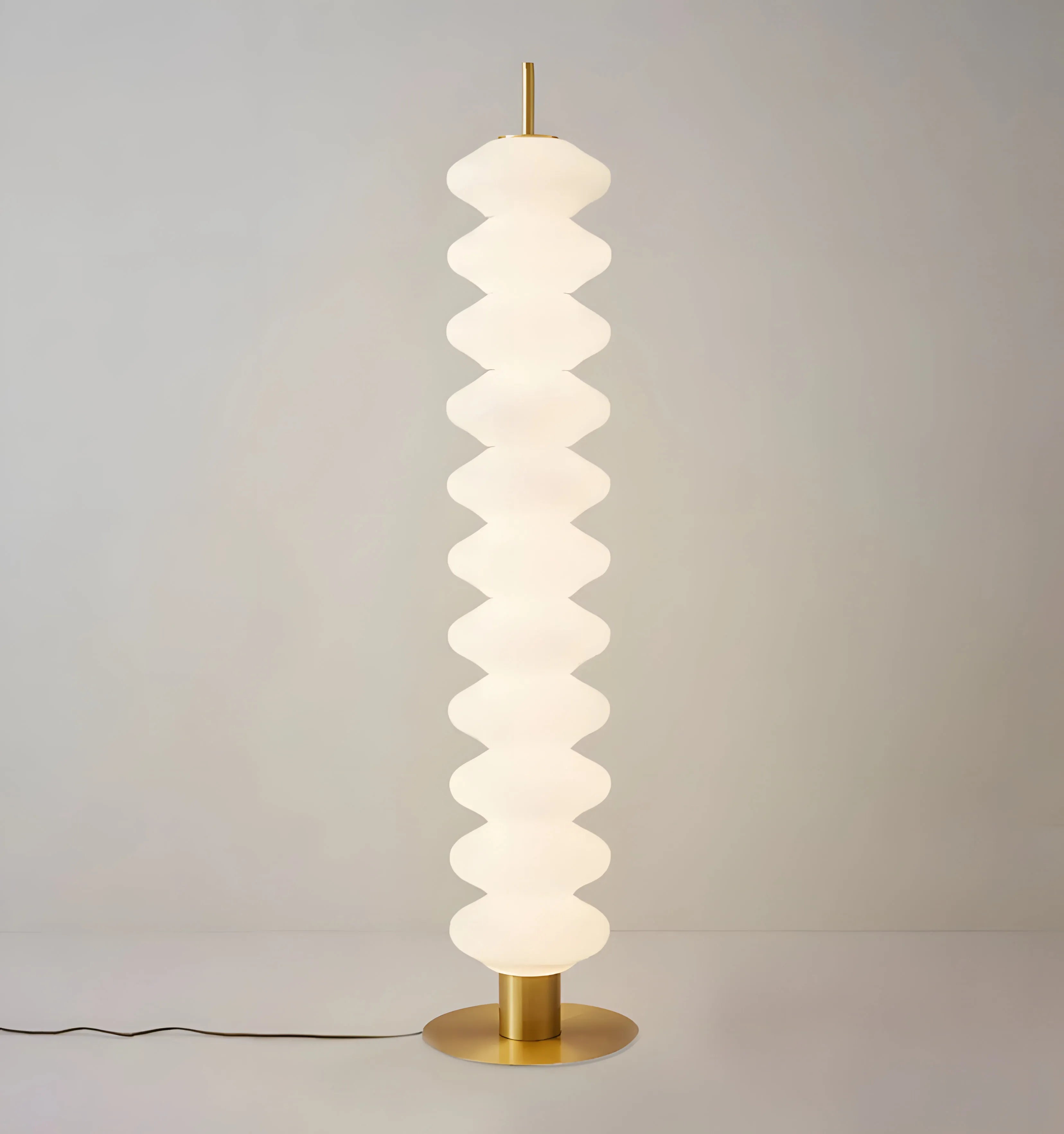 Milano Floor Lamp - Yiarolight