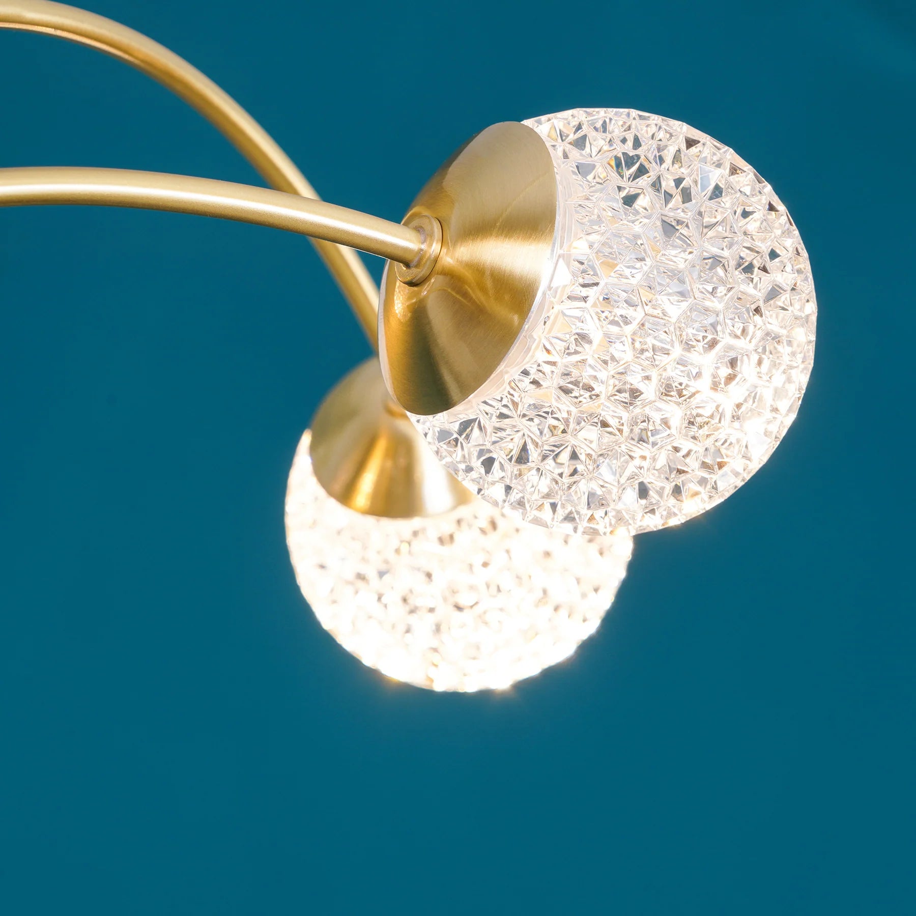 Millender Chandelier - Yiarolight