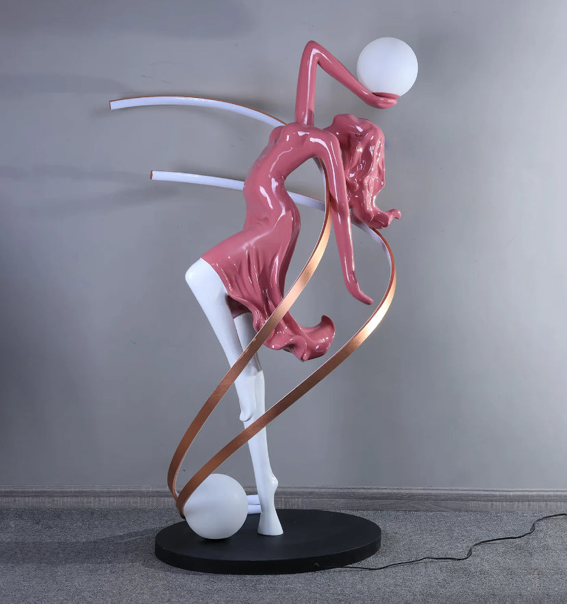 Misha Goddess Statue Floor Lamp - Yiarolight