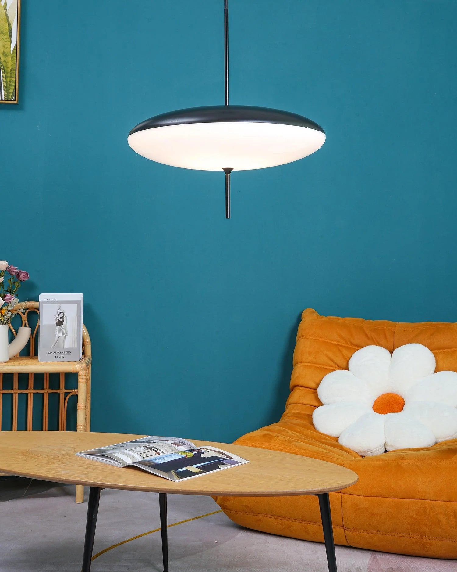 Model 2065 Pendant Lamp - Yiarolight