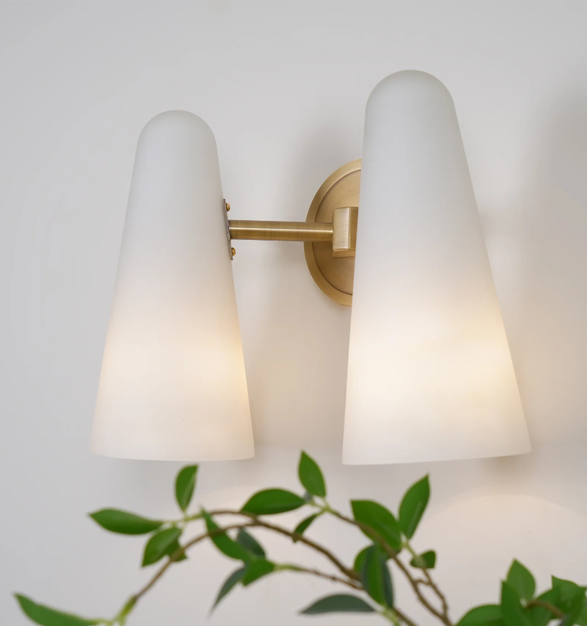 Montfaucon Wall Lamp - Yiarolight