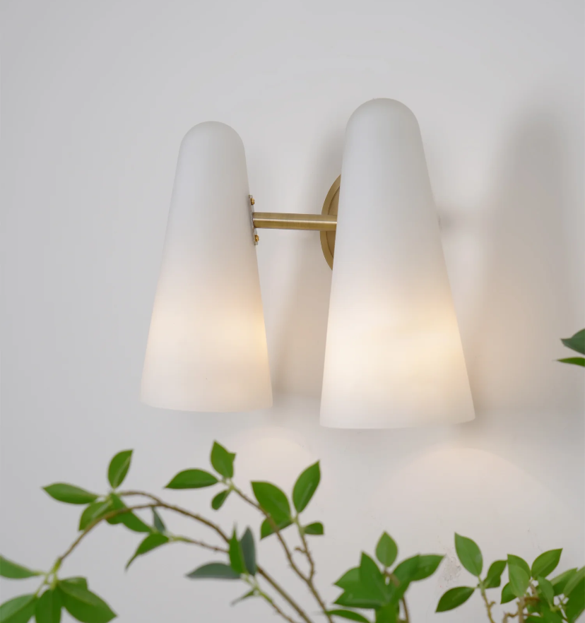 Montfaucon Wall Lamp - Yiarolight