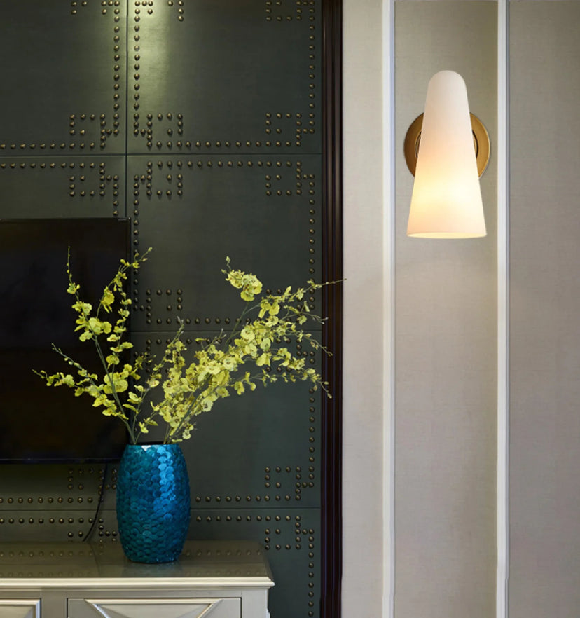 Montfaucon Wall Lamp - Yiarolight