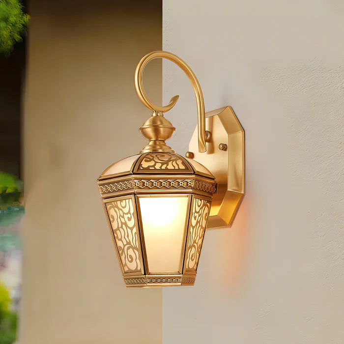 Montrose Outdoor Wall Light - Auraolight