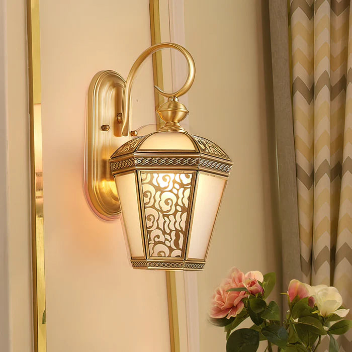 Montrose Outdoor Wall Light - Auraolight
