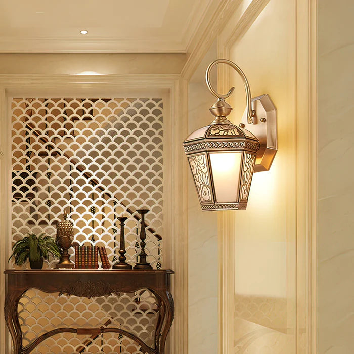 Montrose Outdoor Wall Light - Auraolight