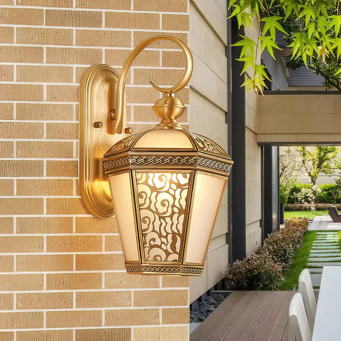 Montrose Outdoor Wall Light - Auraolight