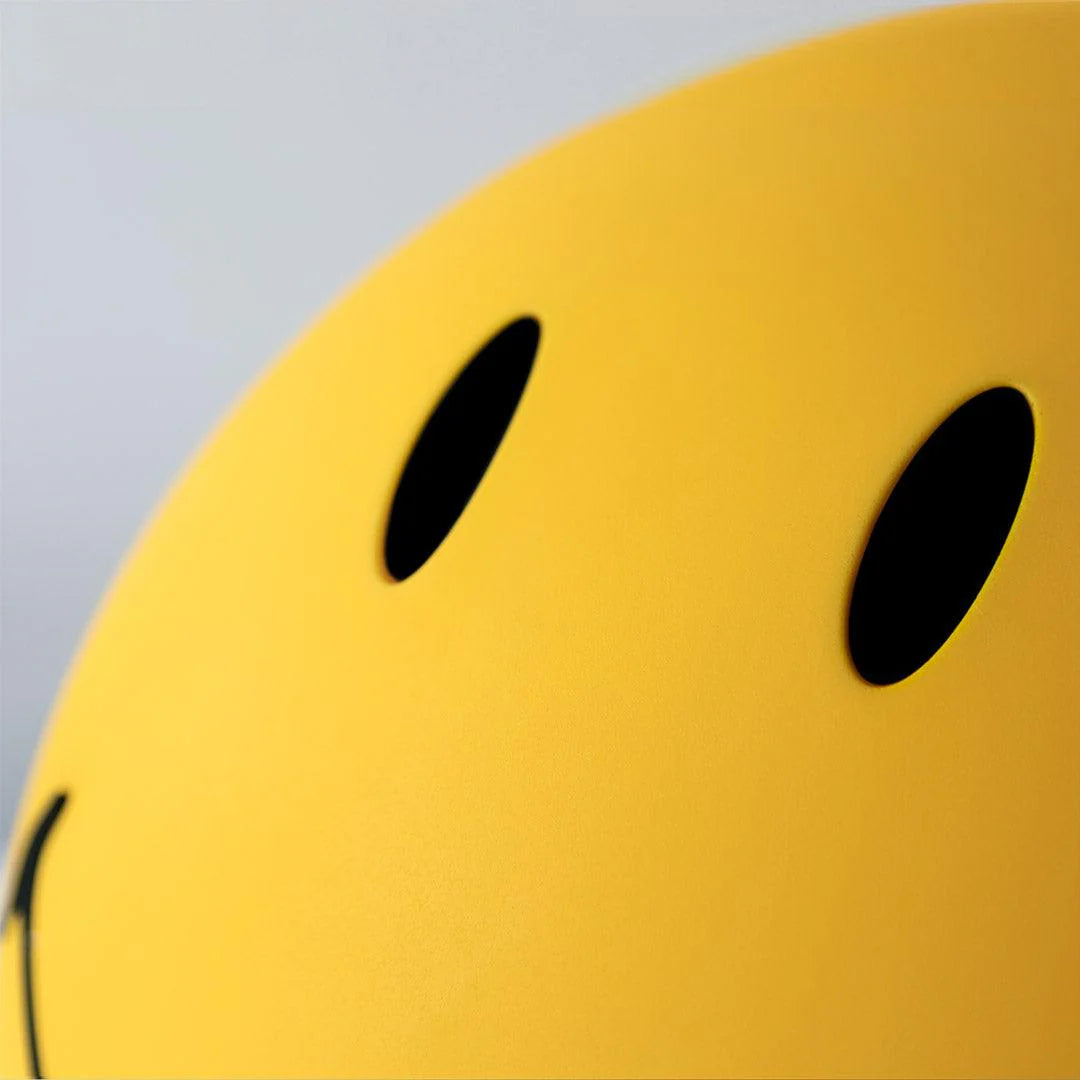 Smiling Table Lamp - Yiarolight