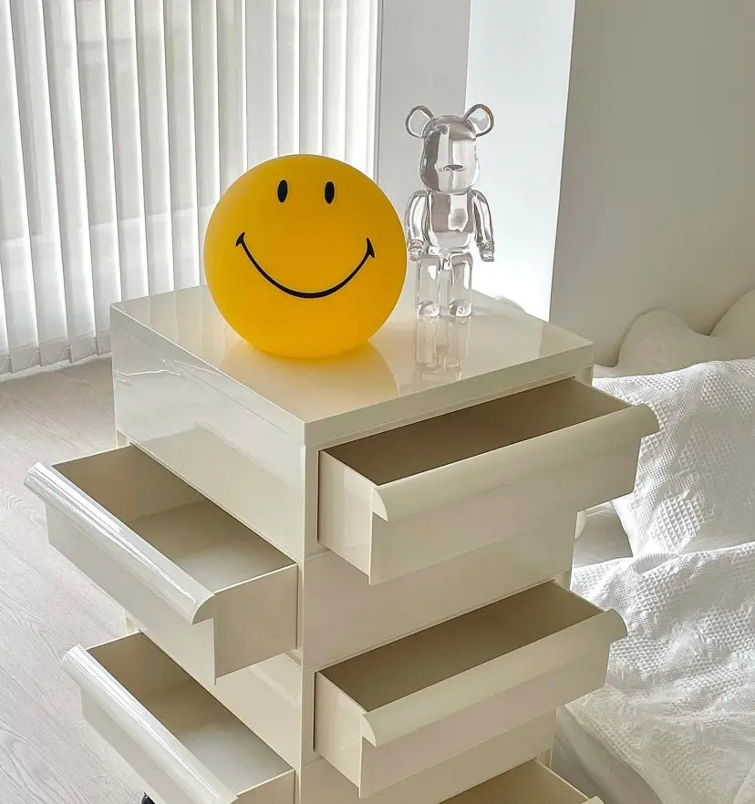 Smiling Table Lamp - Yiarolight