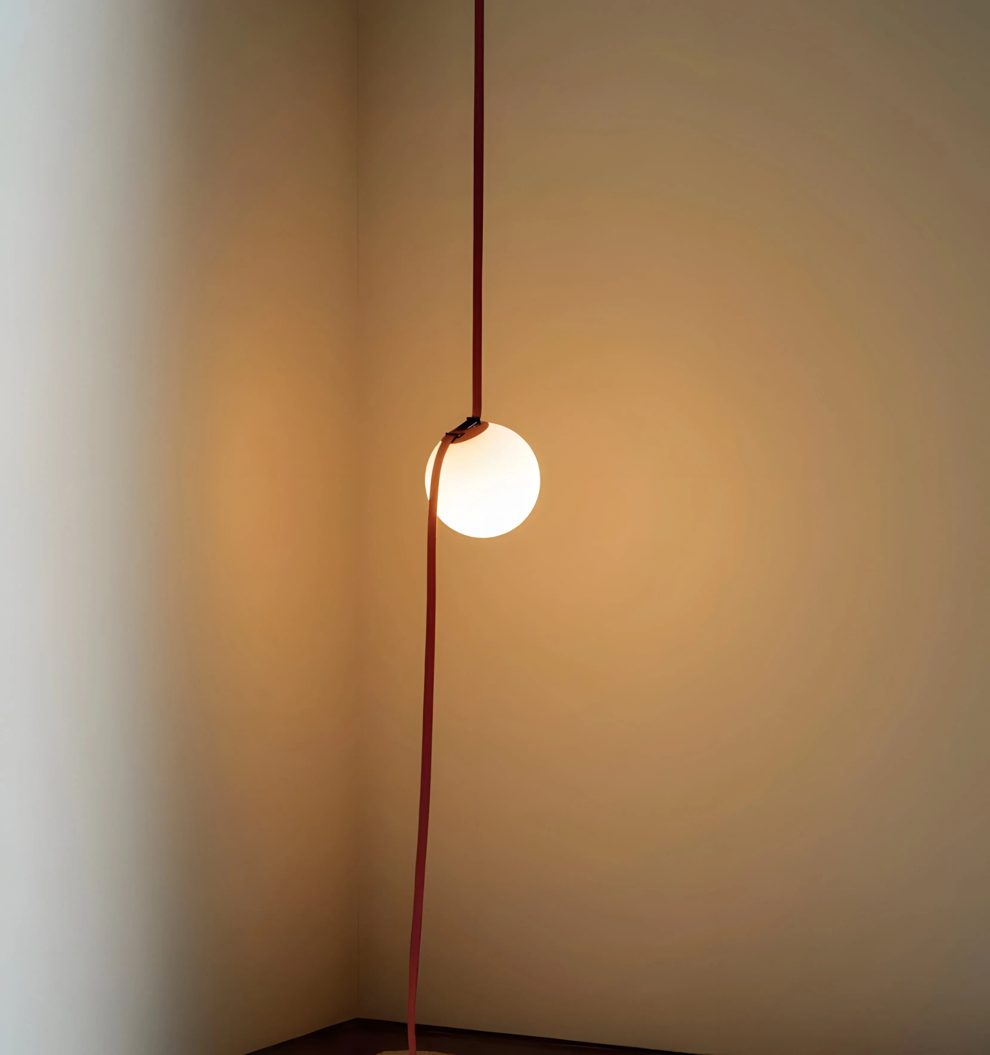 Multiple Belt Art Pendant Light - Yiarolight