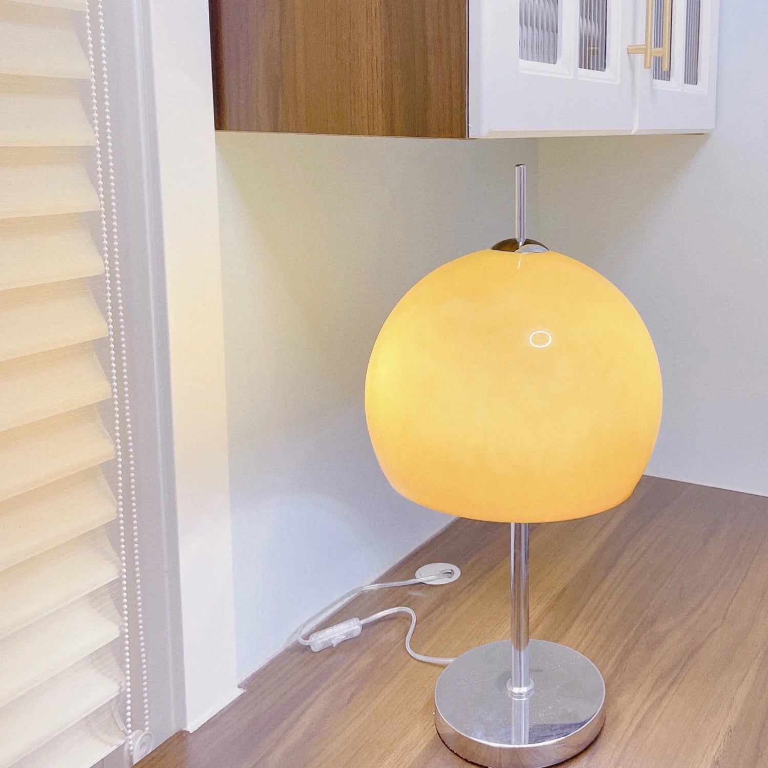 Mushroom Brown Table Lamp - Yiarolight