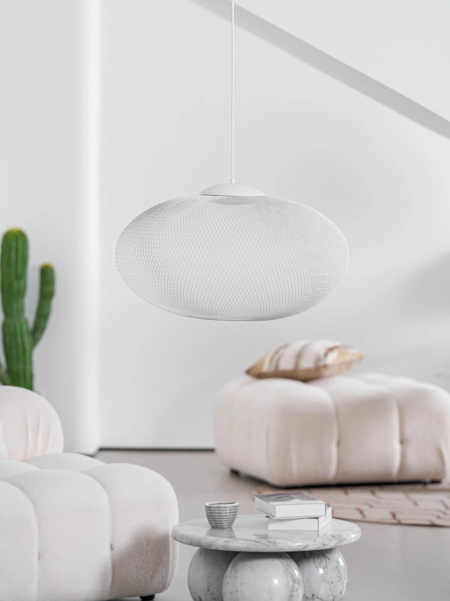Metallic Meshwork Pendant Lamp
