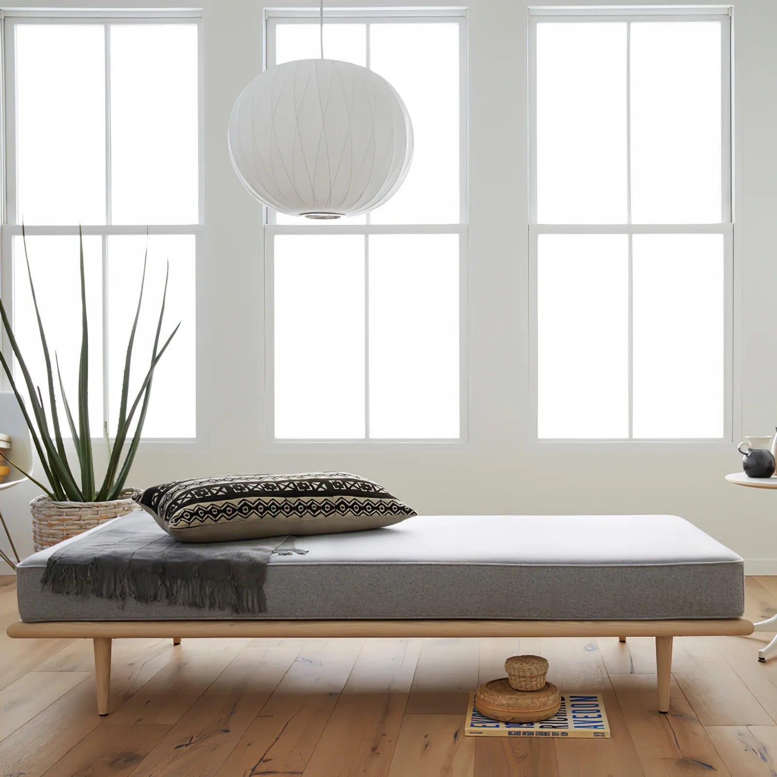 Nelson Bubble Pendant Lamp - Yiarolight