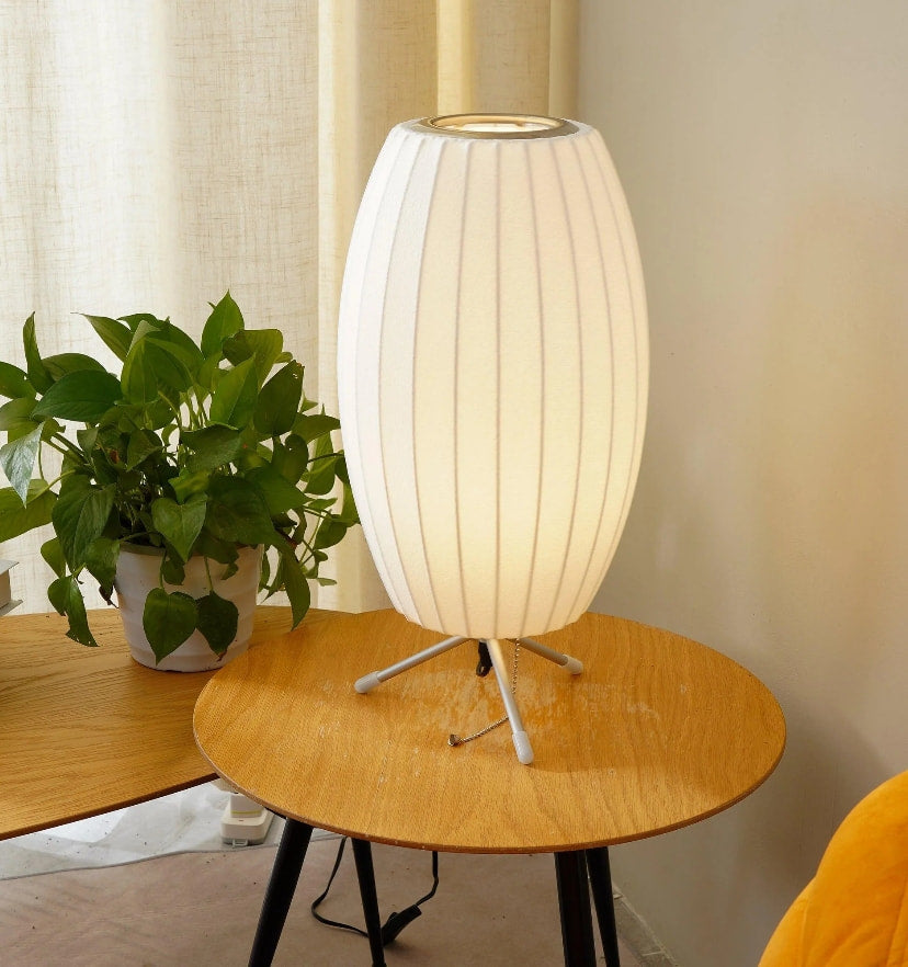 Nelson Tripod Table Lamp - Yiarolight