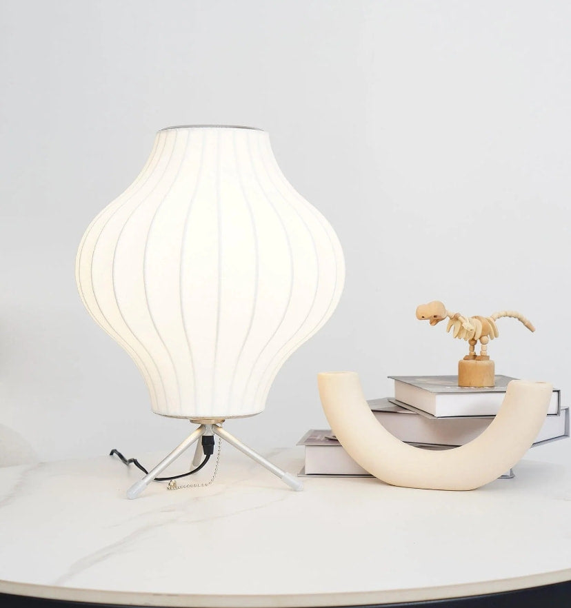 Nelson Tripod Table Lamp - Yiarolight