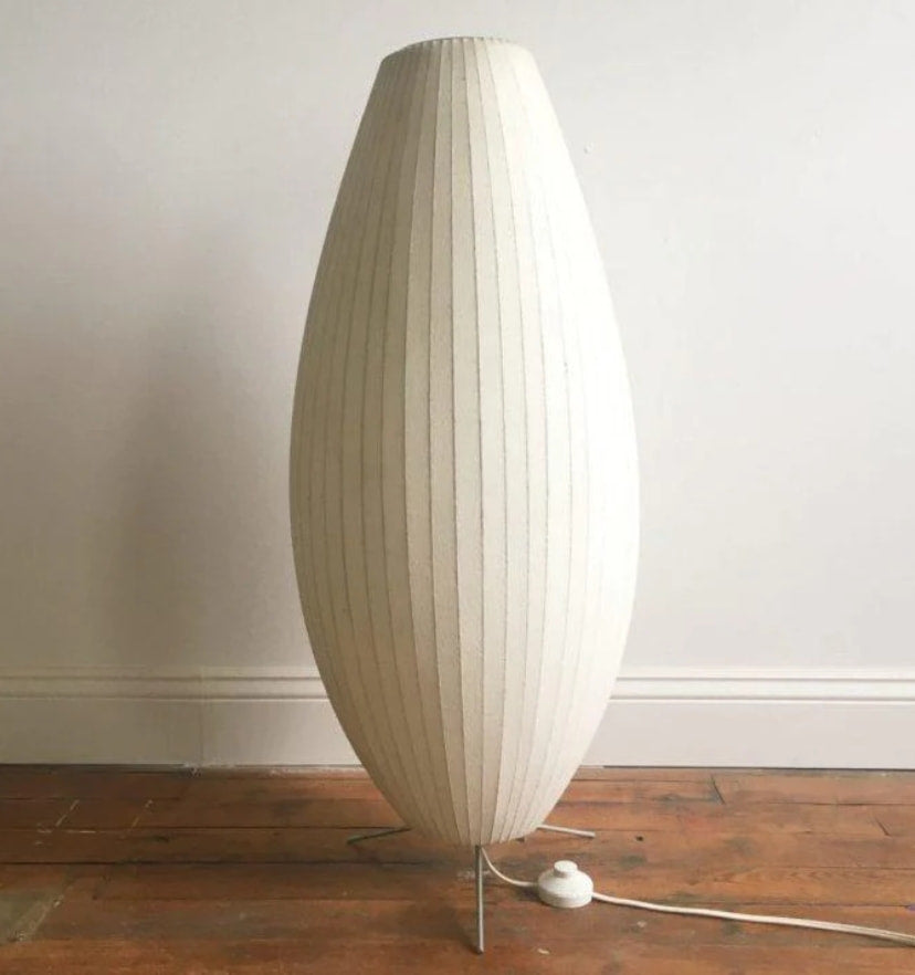 Nelson Tripod Table Lamp - Yiarolight