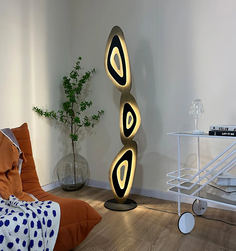 Nevis Floor Lamp - Yiarolight