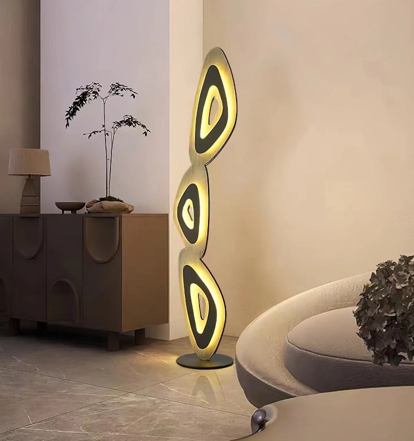 Nevis Floor Lamp - Yiarolight