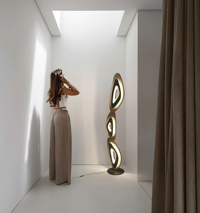 Nevis Floor Lamp - Yiarolight