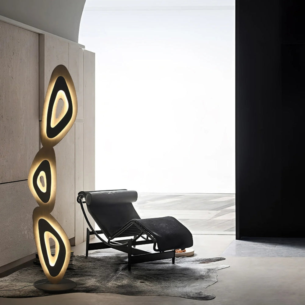 Nevis Floor Lamp - Yiarolight