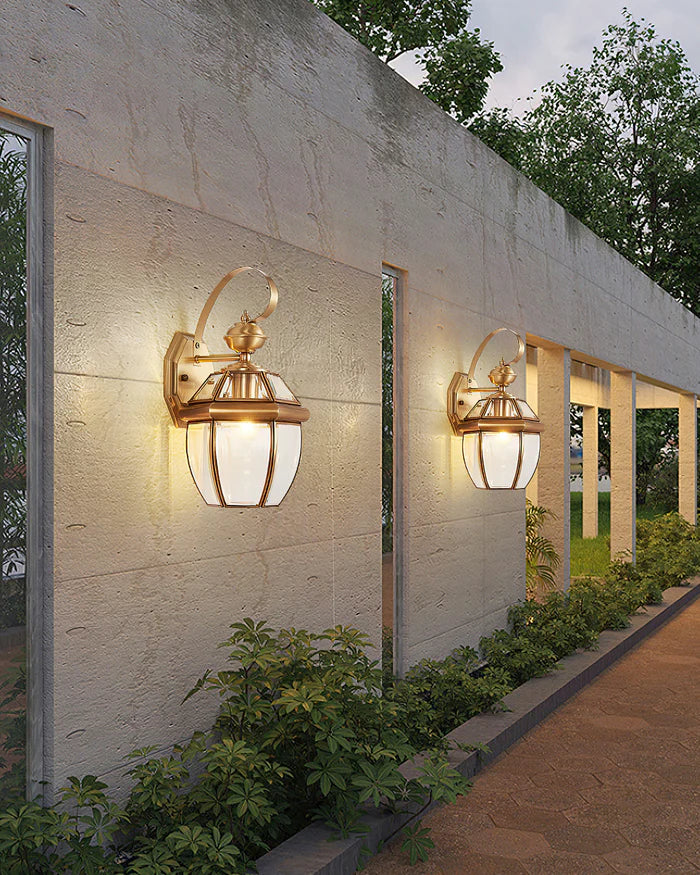 Newbury Outdoor Wall Light - Auraolight