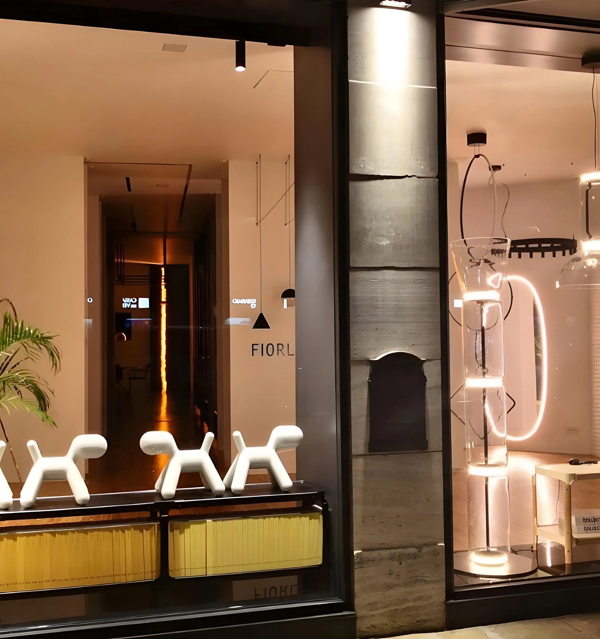 Noctambule Floor Lamp - Yiarolight