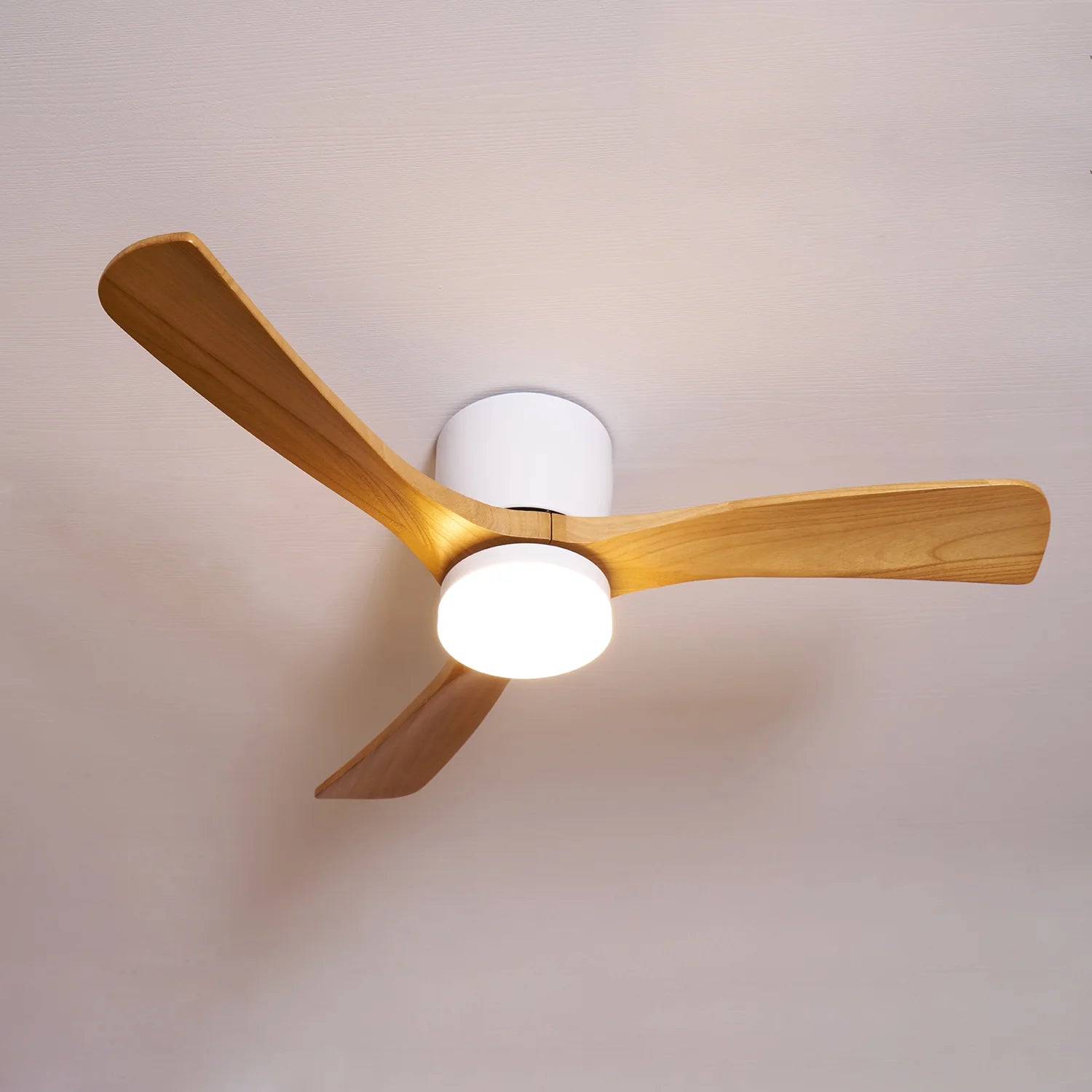 Nordic Wooden 42"/48"/52" Ceiling Fan Light - Yiarolight