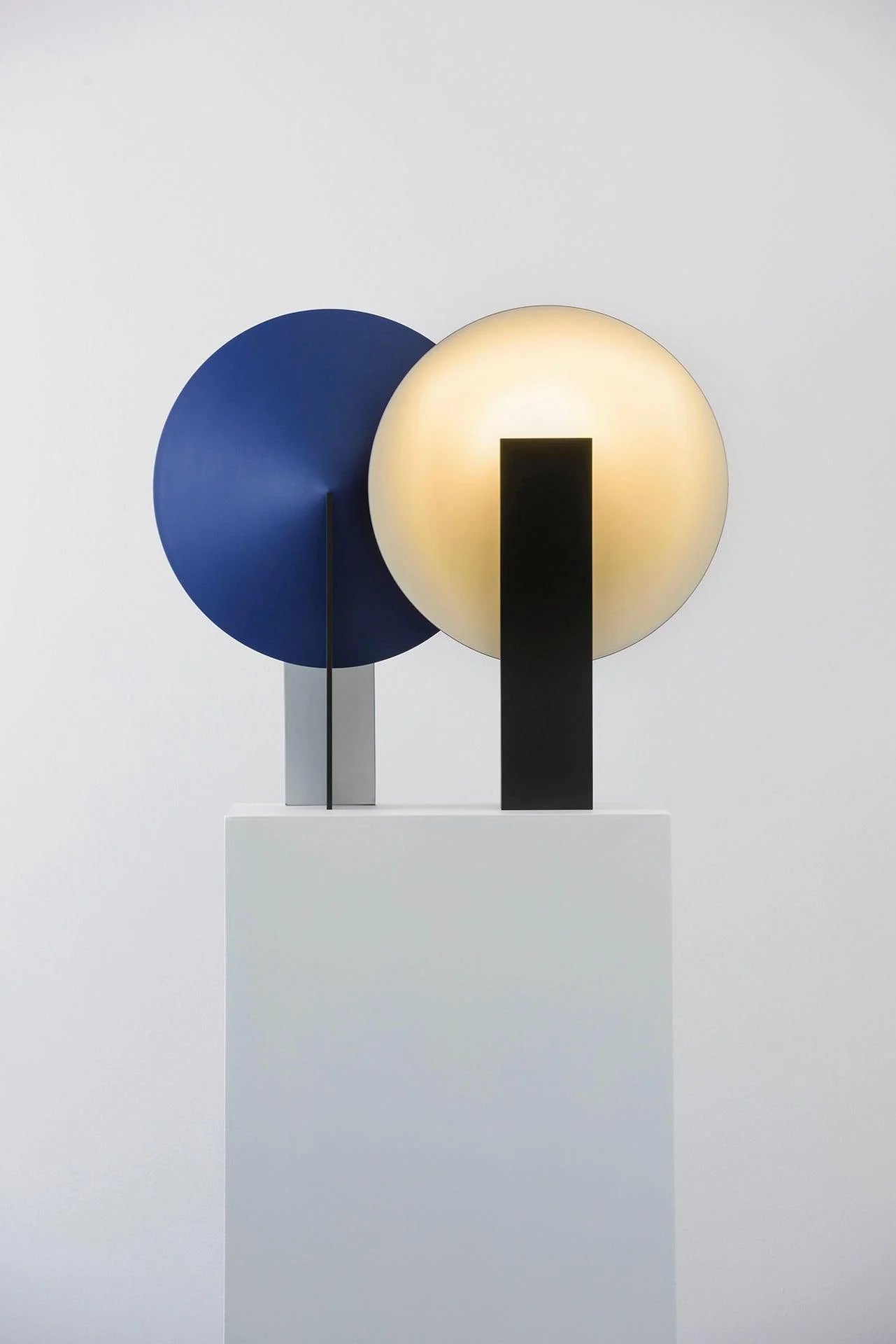 Orbe Table Lamp - Yiarolight