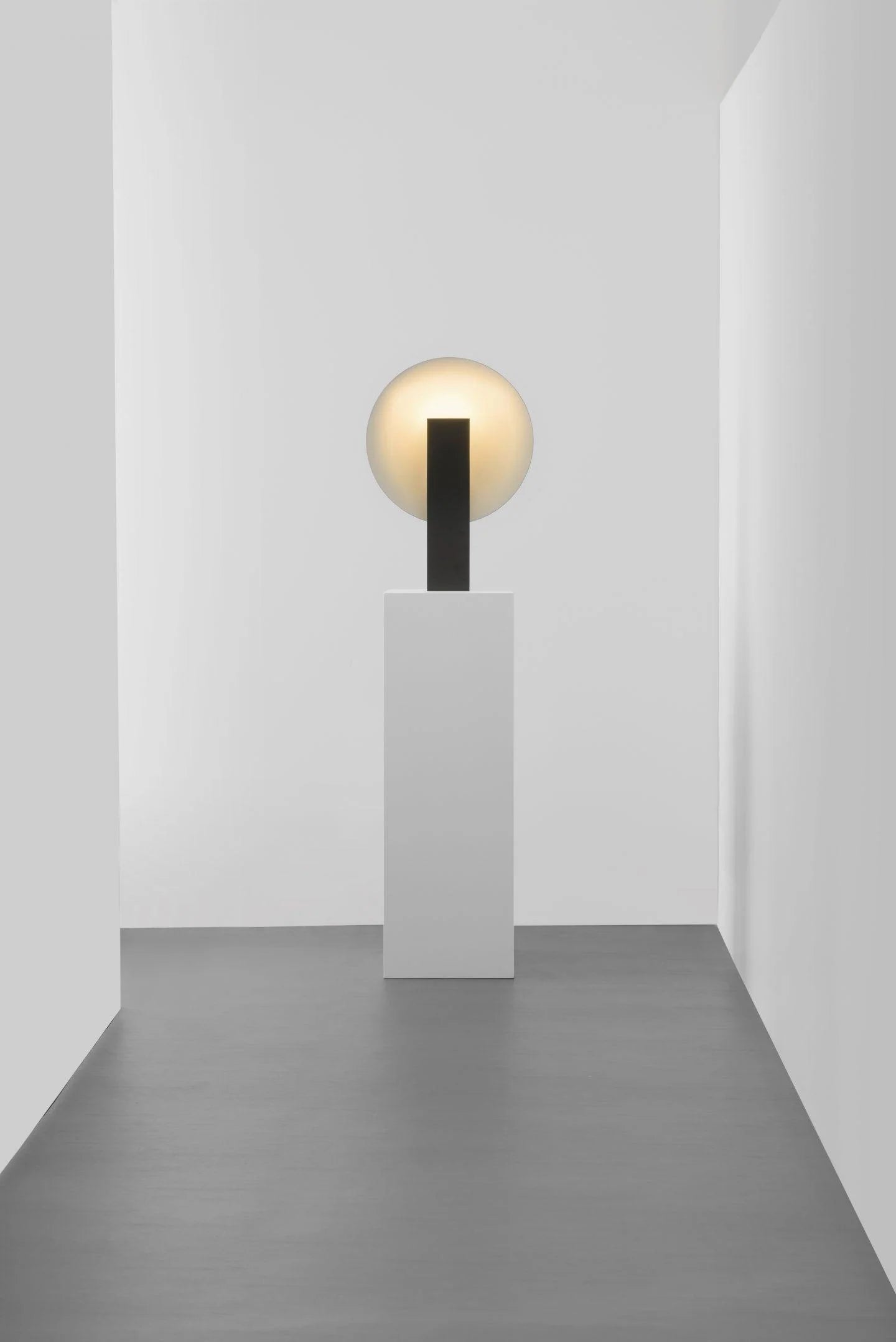 Orbe Table Lamp - Yiarolight