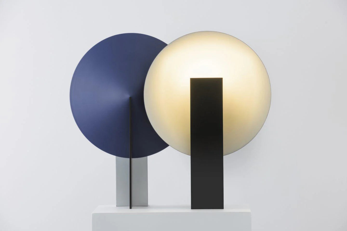 Orbe Table Lamp - Yiarolight