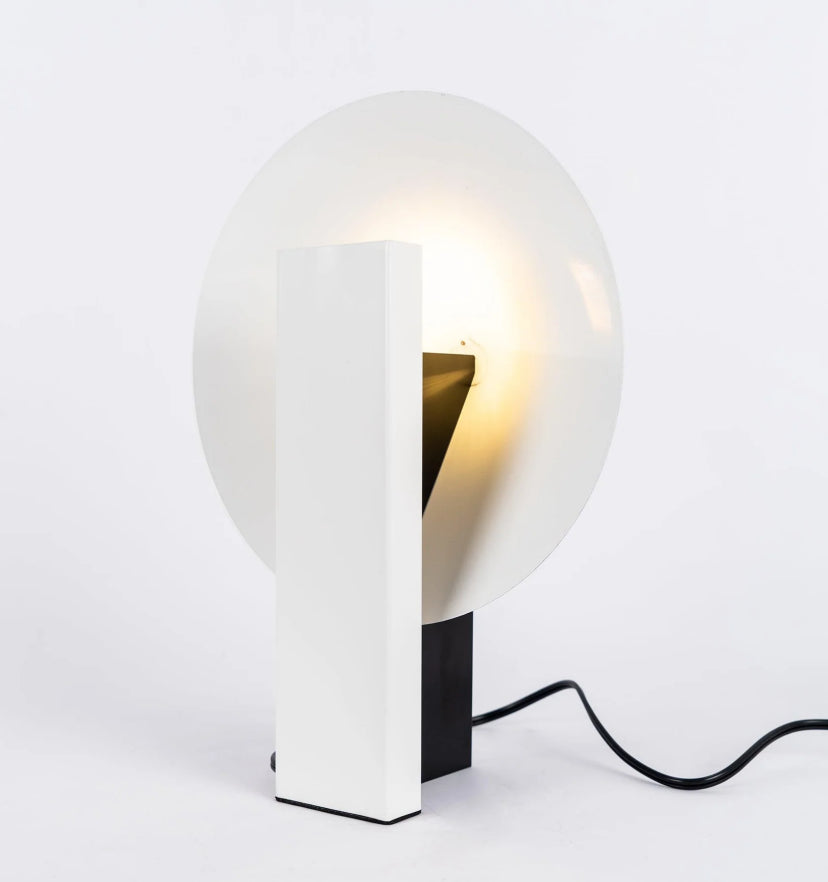 Orbe Table Lamp - Yiarolight