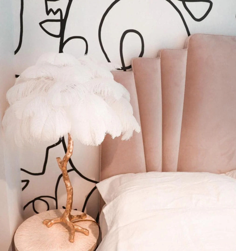Ostrich Feather Table Lamp - Yiarolight