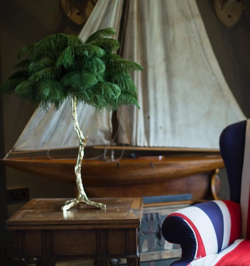 Ostrich Feather Table Lamp - Yiarolight