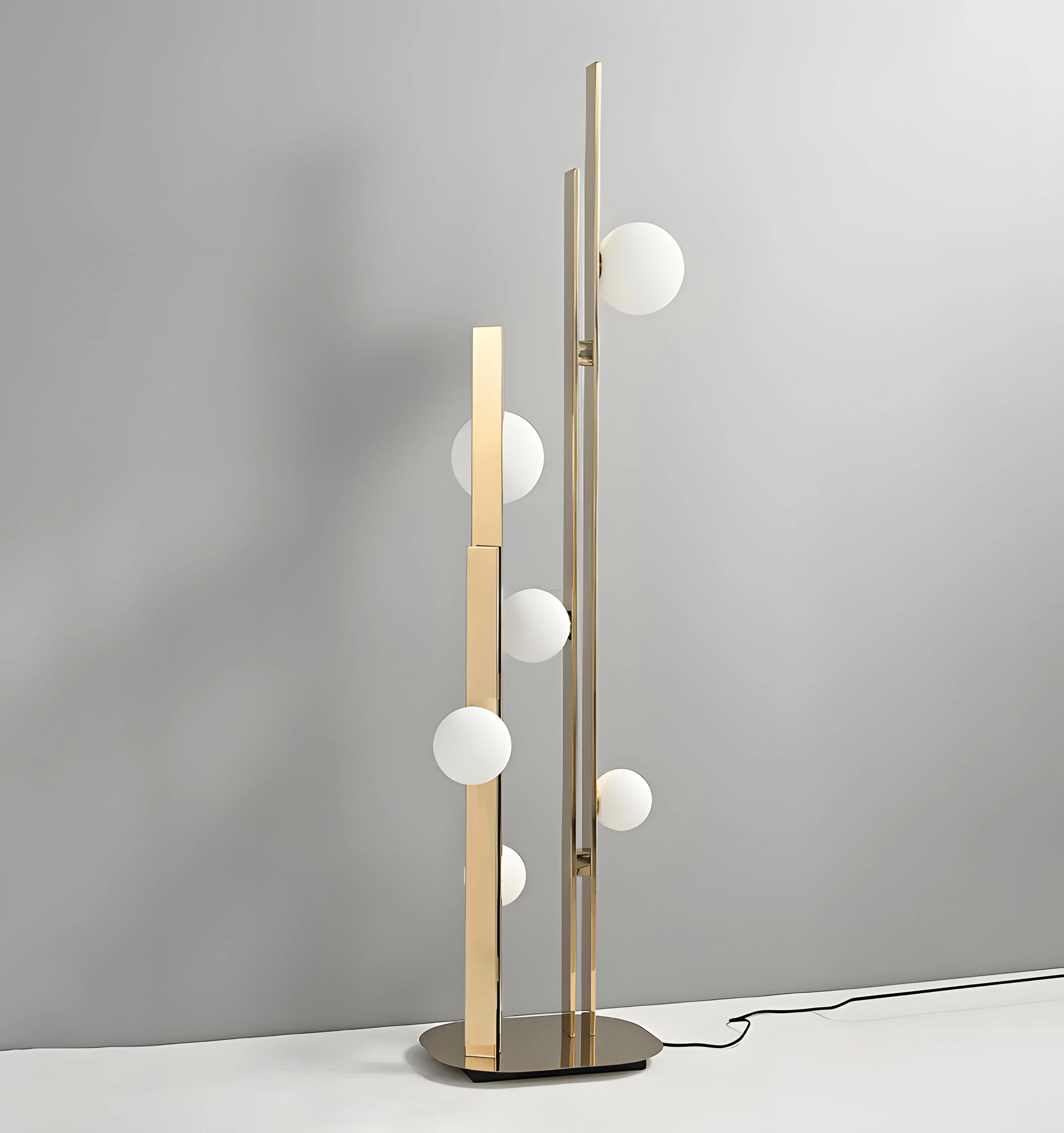 Pascal Floor Lamp - Yiarolight