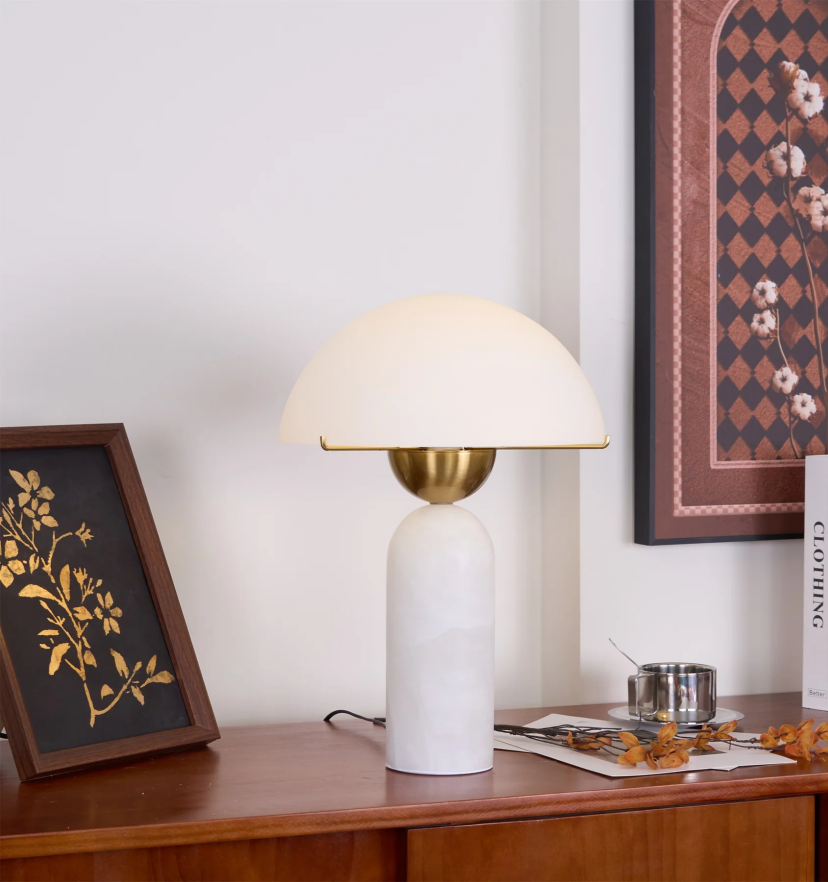 Peono Alabaster Table Lamp - Yiarolight
