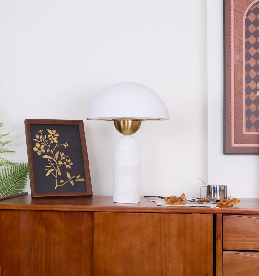 Peono Alabaster Table Lamp - Yiarolight