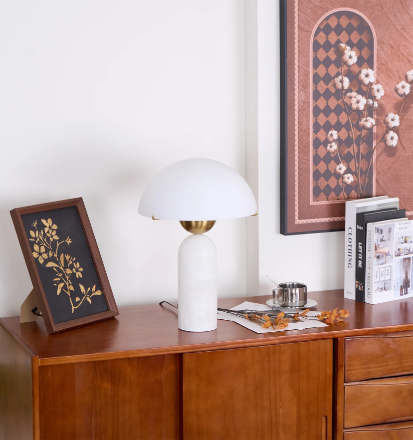 Peono Alabaster Table Lamp - Yiarolight